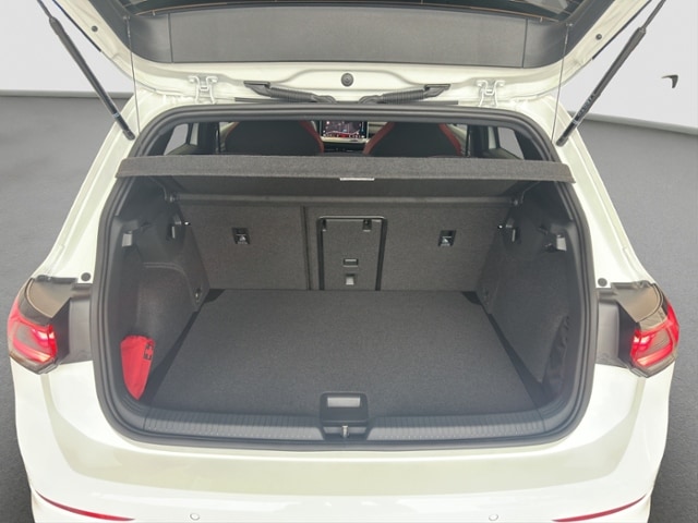 Volkswagen Golf 2.0 TSI Golf VIII