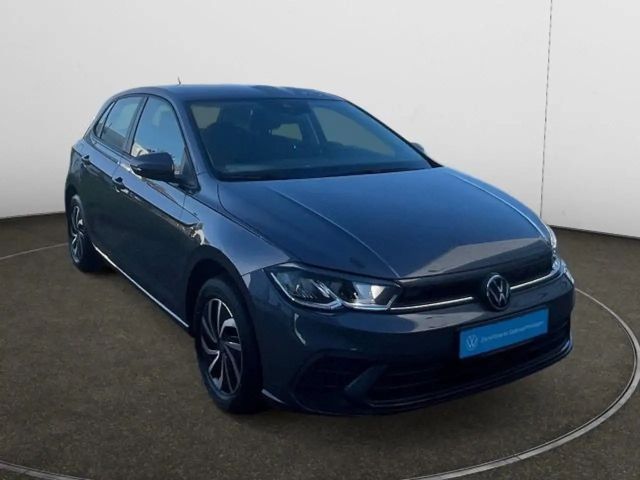 Volkswagen Polo VI 1.0 Fresh LM15