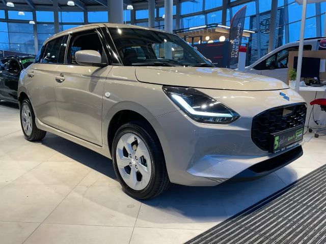 Suzuki Swift AllGrip Comfort DualJet