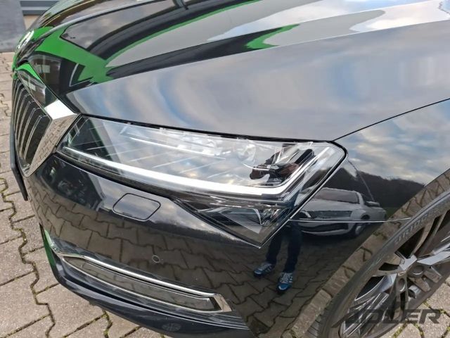 Skoda Superb 4x4 Combi Style Style