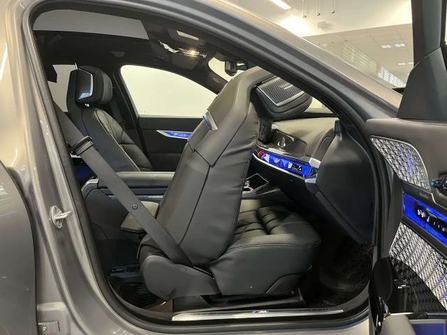 BMW i7 M-Sport M70 Sedan xDrive