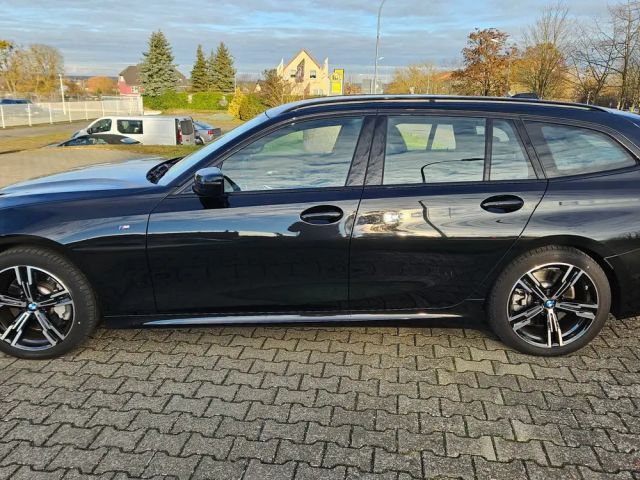 BMW 330 330e 330i M-Sport xDrive