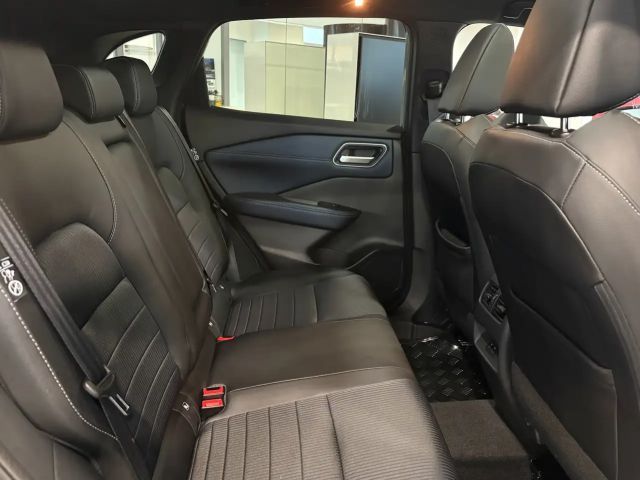 Nissan Qashqai DIG-T Tekna