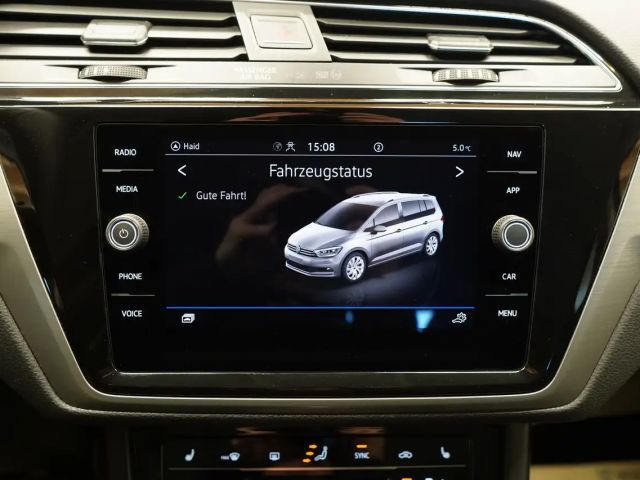 Volkswagen Touran 1.5 TSI DSG