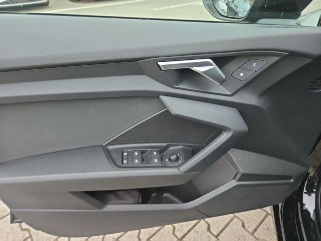 Audi A3 30 TDI S-Tronic Sedan