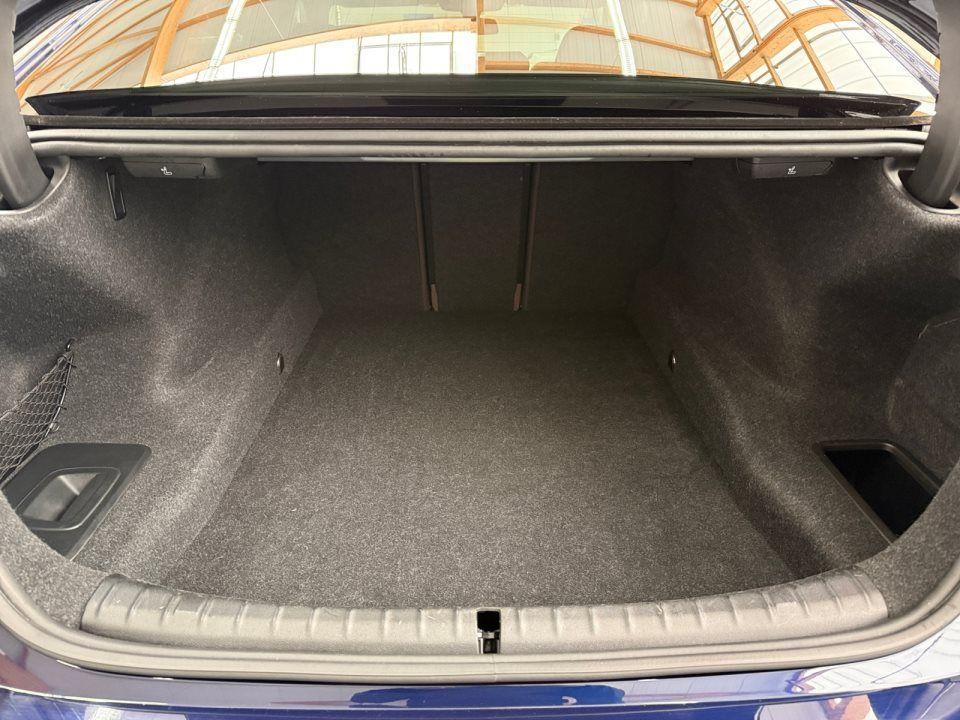 BMW M550 Sedan xDrive