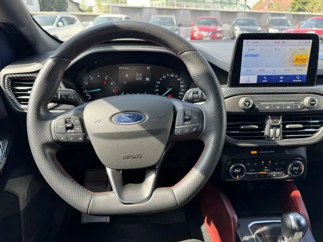 Ford Focus ST Line Style