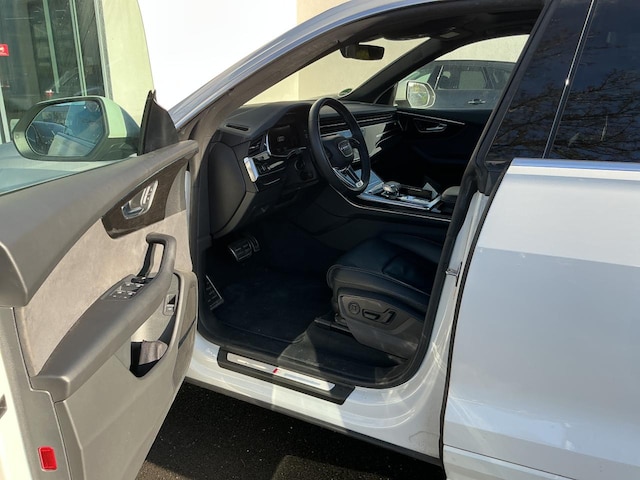 Audi Q8 55 TFSI Quattro