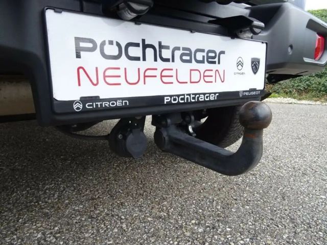 Jeep Wrangler 4xe Sahara