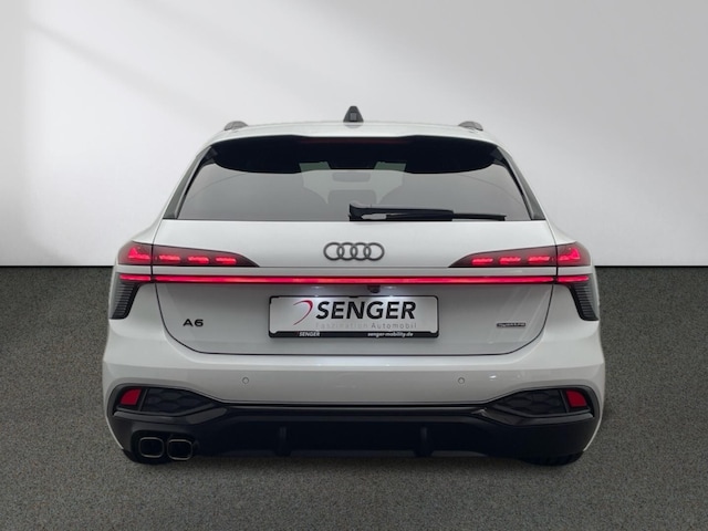 Audi A6 Avant Quattro S-Tronic