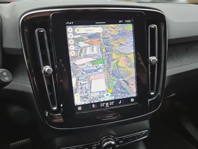 Volvo XC40 Core Recharge