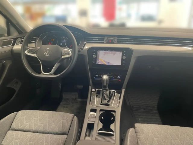 Volkswagen Passat 1.5 TSI Business Variant