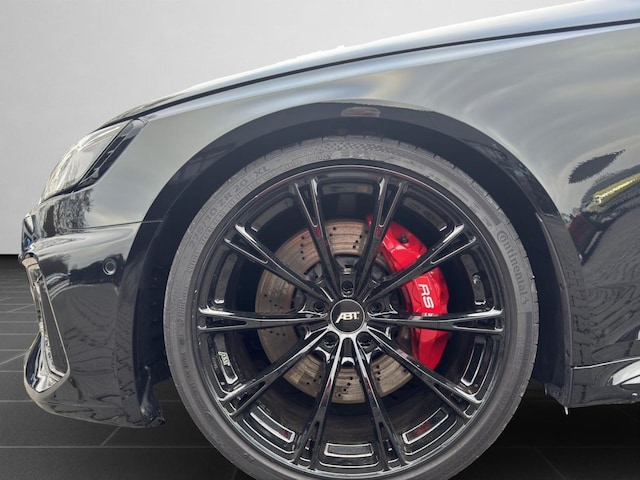 Audi RS4 Avant Quattro