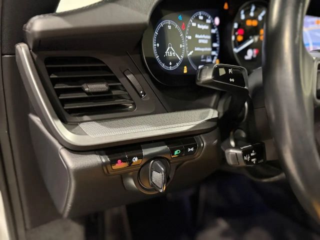 Porsche 992 4 Carrera Coupé S