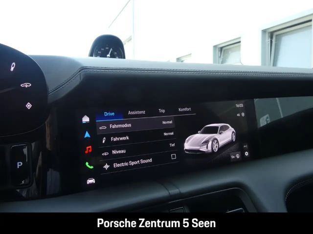 Porsche Taycan 4 Cross Turismo