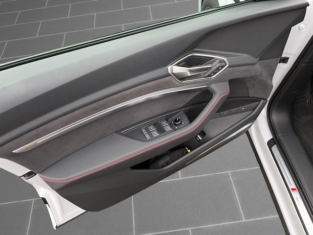 Audi Q8 e-tron 55 Quattro S-Line Sportback