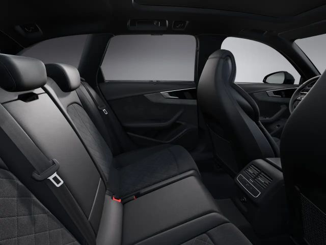 Audi A4 45 TFSI Quattro S-Line