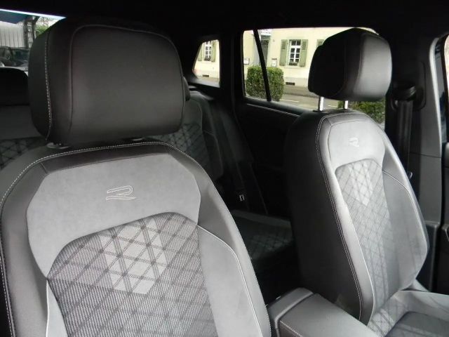 Volkswagen Tiguan DSG R-Line Style