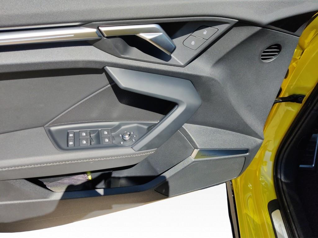 Audi S3 Quattro S-Tronic Sedan Sportback