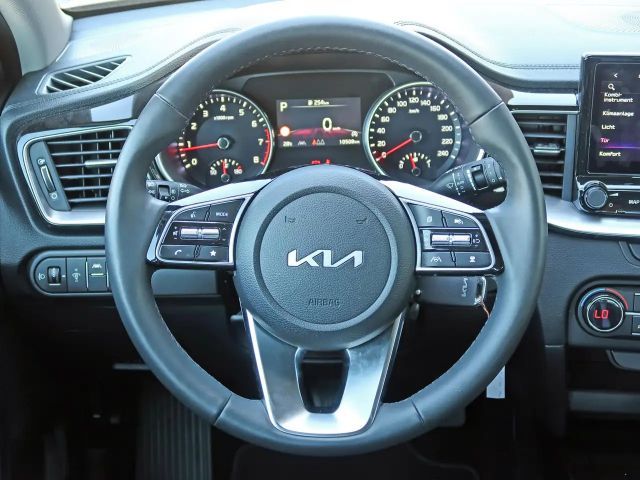 Kia XCeed Vision