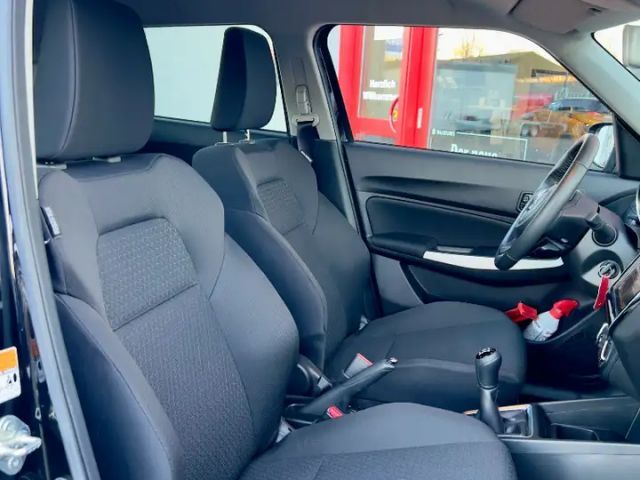 Suzuki Swift Comfort DualJet Hybrid