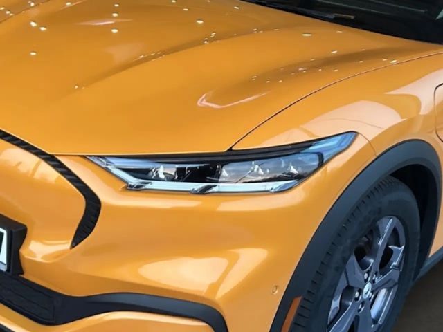 Ford Mustang Mach-E 269PS / Klima/Leder/Navi/ AppleCarply/Andriod Auto