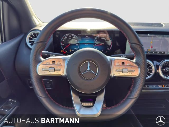 Mercedes-Benz B 200 4MATIC AMG Line