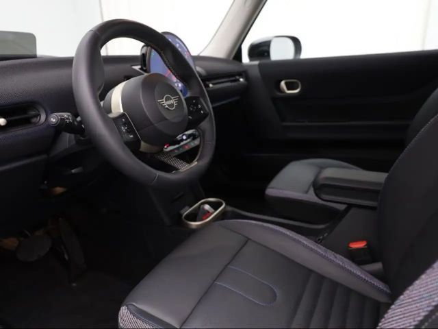 MINI Cooper NEW MODEL - automaat - navi