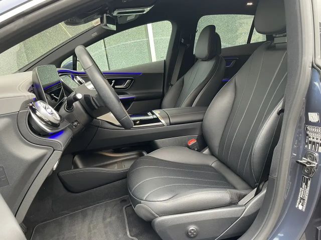 Mercedes-Benz EQE 350 Sedan