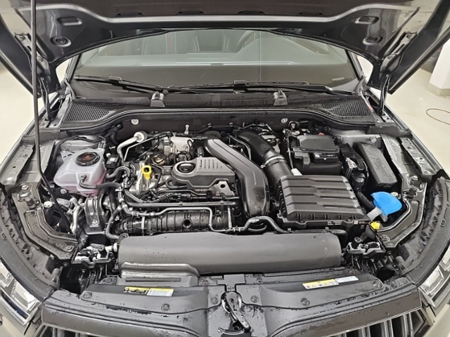 Skoda Kamiq 1,5 TSI DSG MATRIX PANO AHK PDC SHZ