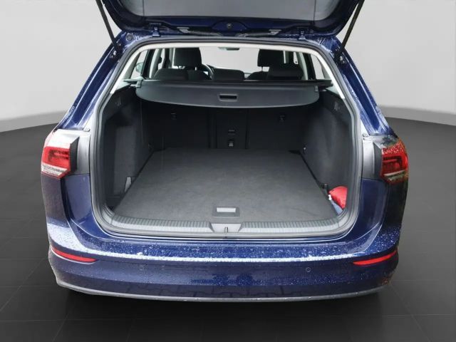 Volkswagen Golf 1.5 TSI DSG Life Variant