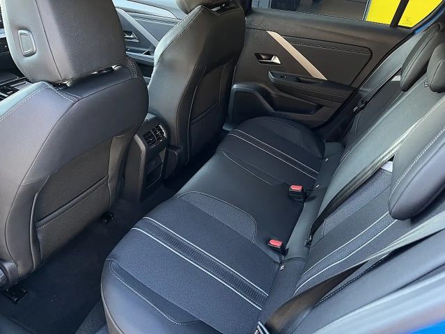 Opel Astra GS-Line Grand Sport Turbo