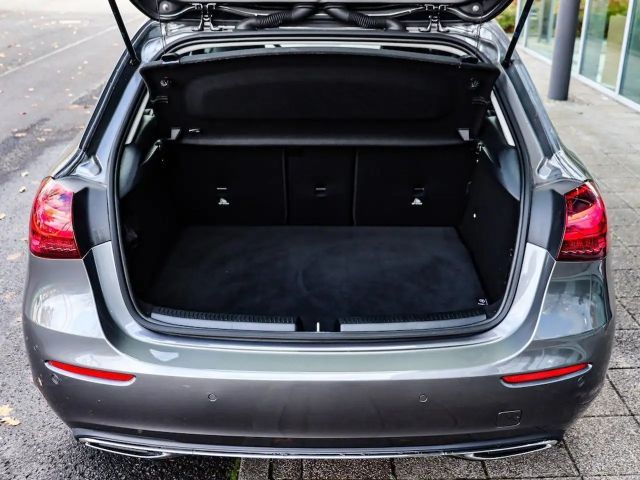 Mercedes-Benz A 200 ProgressiveAdvanced/LED/Kamera/MBUX/Winter