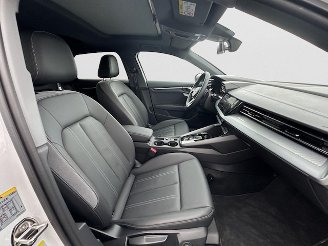 Audi A3 30 TFSI S-Tronic Sportback