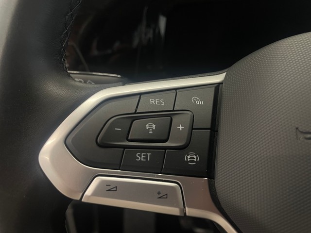 Volkswagen Golf 2.0 TDI Golf VIII Life Variant