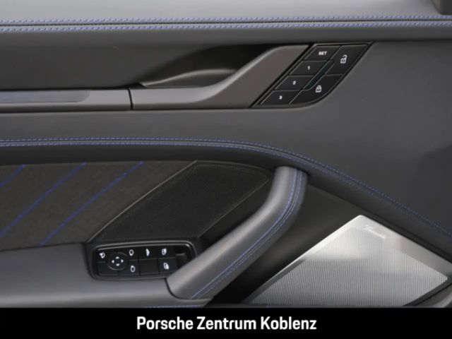 Porsche 992 Cabrio Carrera Turbo