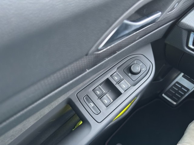 Volkswagen Golf 2.0 TSI GTI