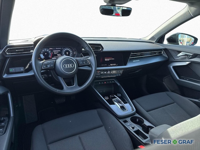 Audi A3 30 TFSI S-Tronic Sedan