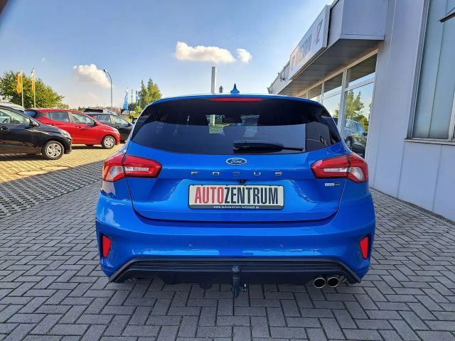 Ford Focus ST Line