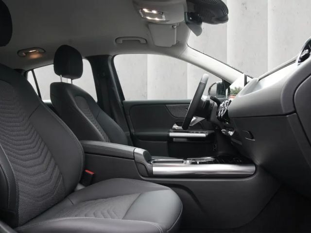 Mercedes-Benz GLA 200 Progressive