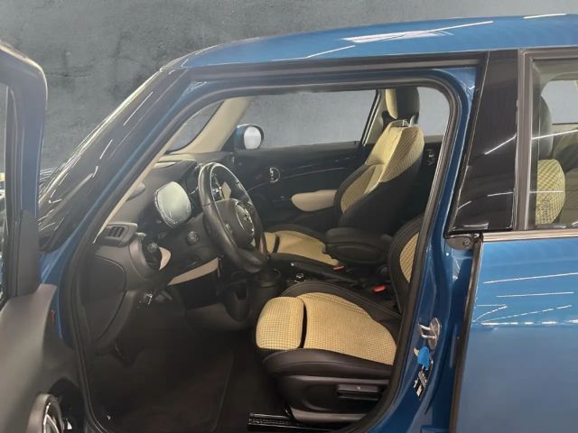 MINI One Classic Trim