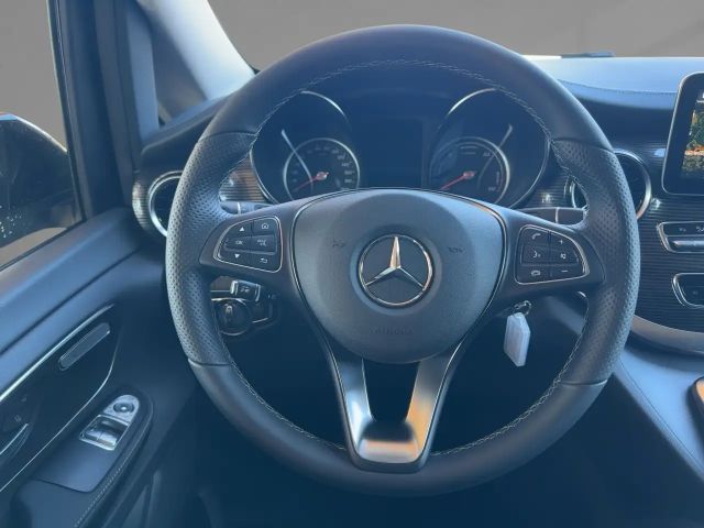 Mercedes-Benz EQV 300 AMG Line AVANTGARDE