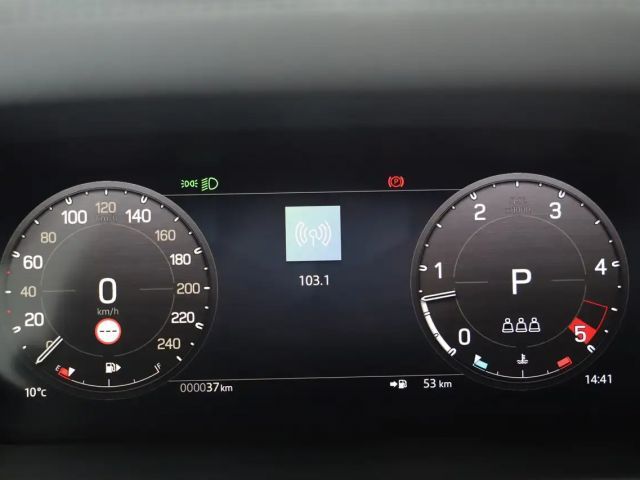 Land Rover Defender 110 Dynamic SE