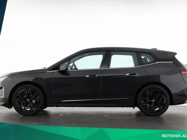 BMW iX xDrive40