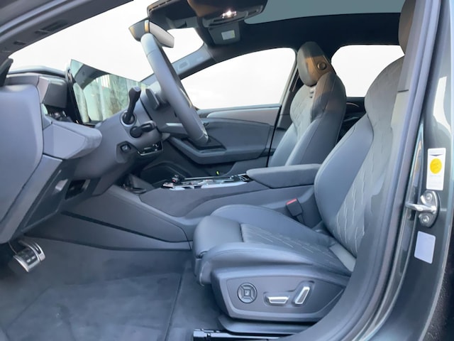 Audi A6 e-tron Avant Quattro