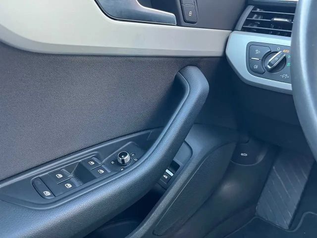 Audi A4 35 TDI Avant S-Tronic