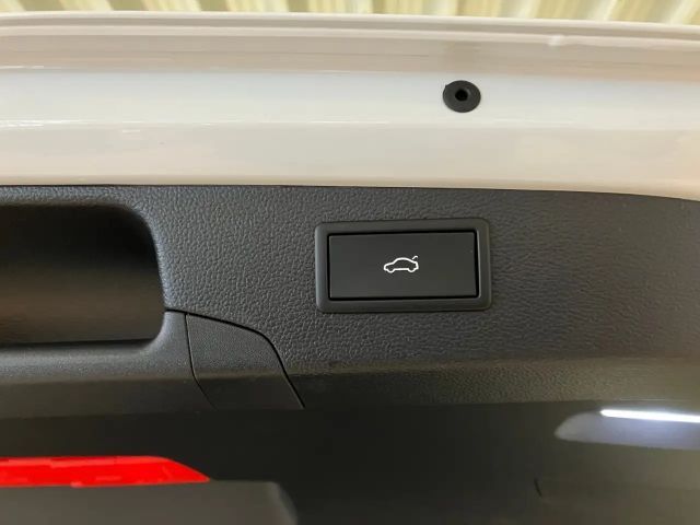 Skoda Superb 2.0 TDI Combi Selection