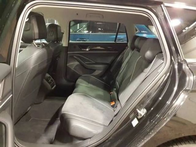 Volkswagen Passat Business eHybrid