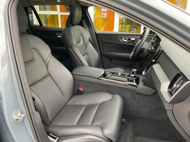 Volvo V60 AWD Dark T8 Ultimate