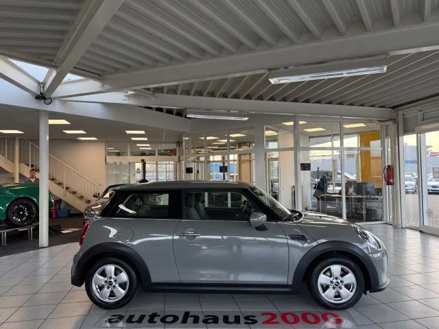 MINI One Classic Trim SHZ/PDC/NAVI